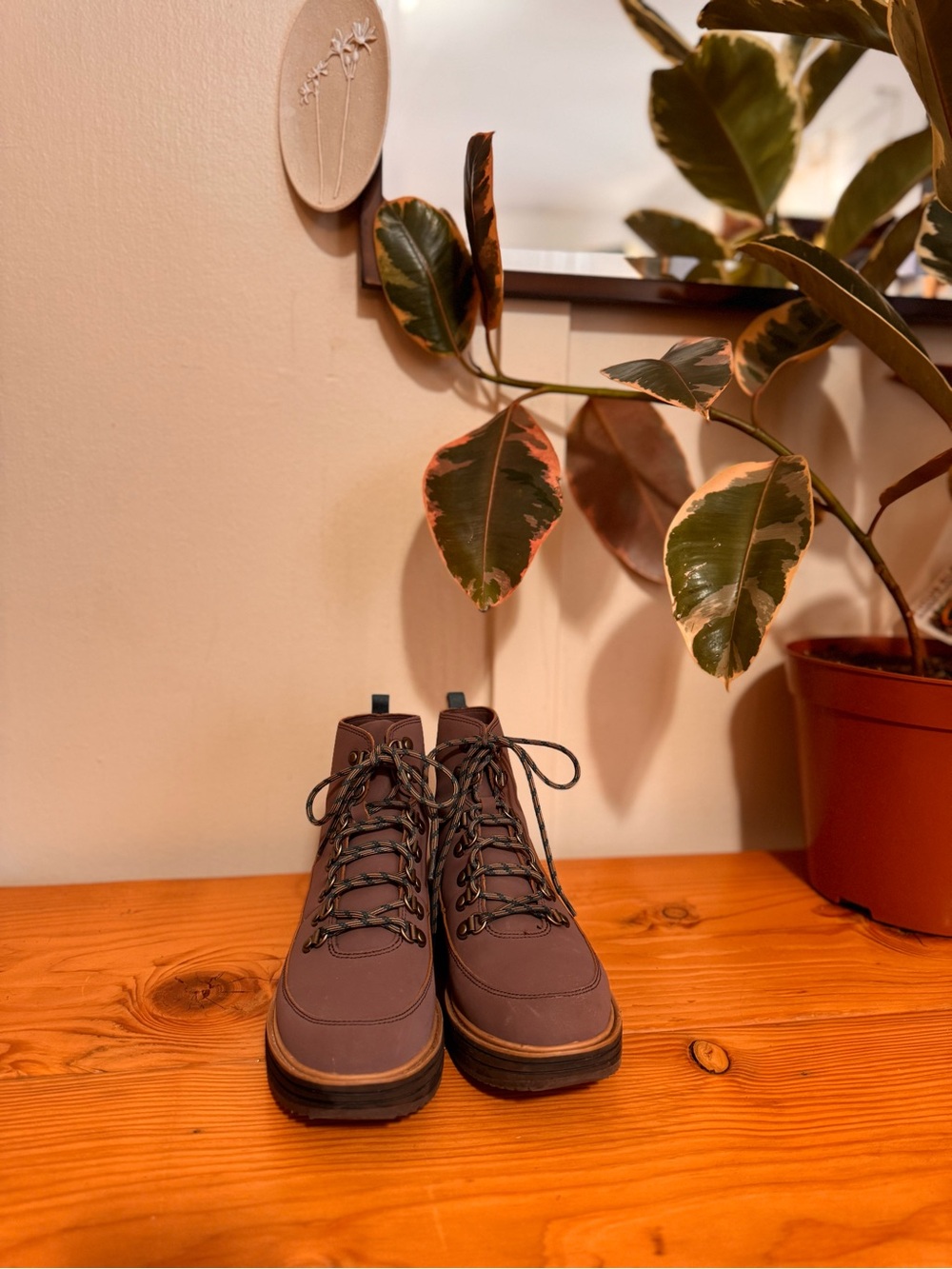 Tevas, Women’s Midform Boot- Peppercorn 10W - Picture 3 of 11